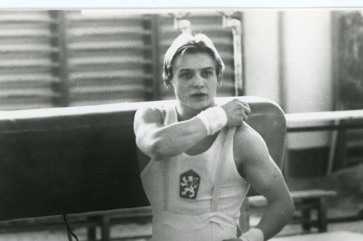 Bronzový gymnasta z Moskvy 80 Tabák i v 65 letech čaruje na kruzích