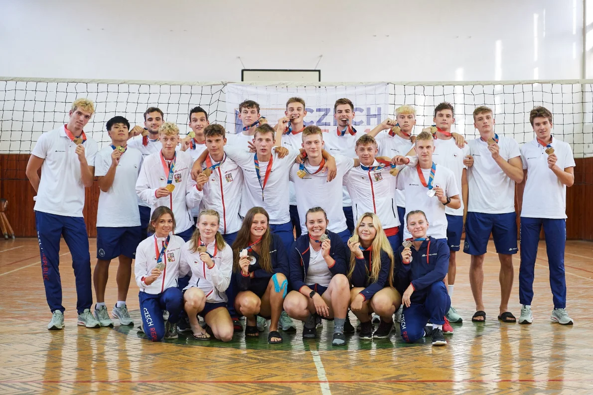 Srdečné pozdravy ze Slovenska. Česká výprava na EYOF získala rekordních 14 medailí!