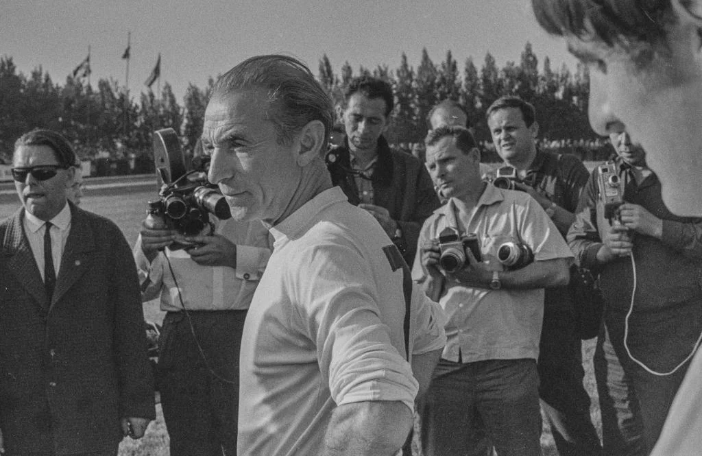 Před 55 lety navštívila Československo sportovní superstar, které se klaněl i Pelé!