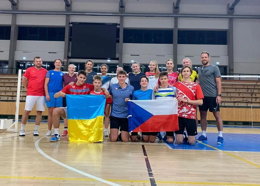 Čeští sportovci a organizace nezapomínají na Ukrajinu. Válka trvá a naše solidarita taky