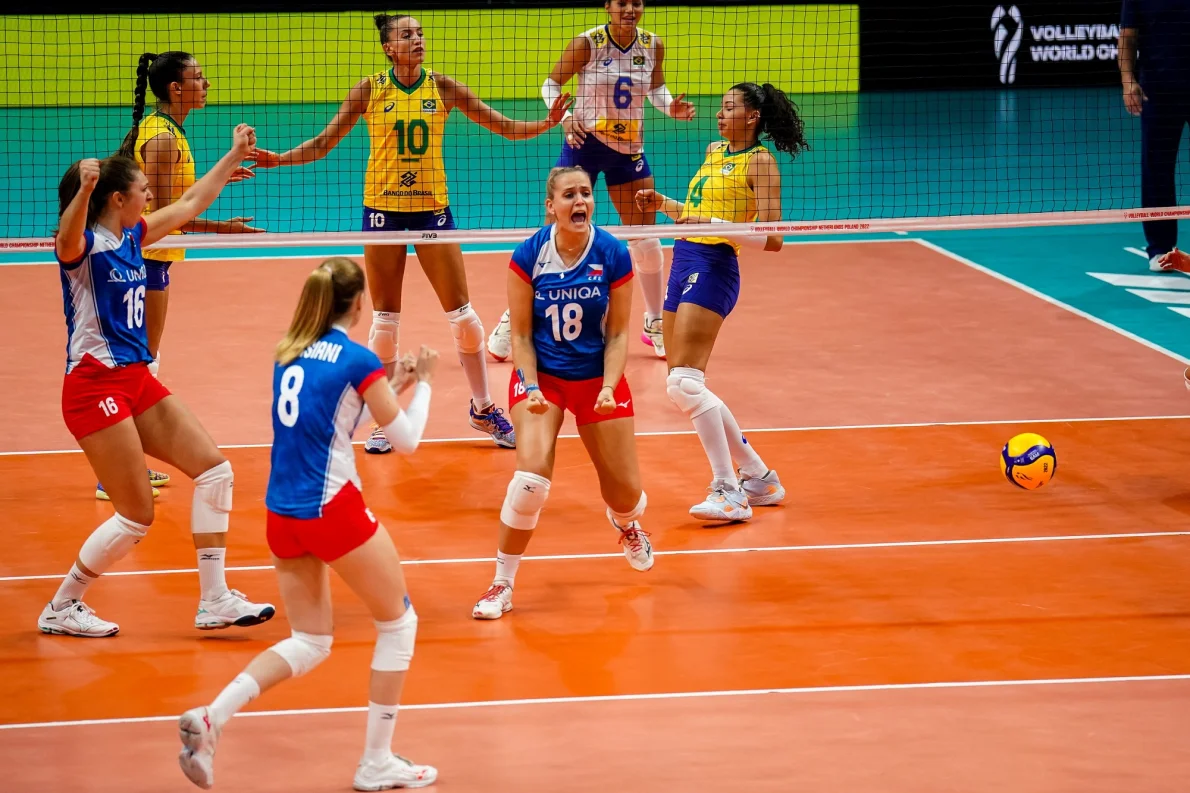  Jak vypadá život profesionálních volejbalistek? Prozradí vám to reprezentantky Digrinová a Šimáňová