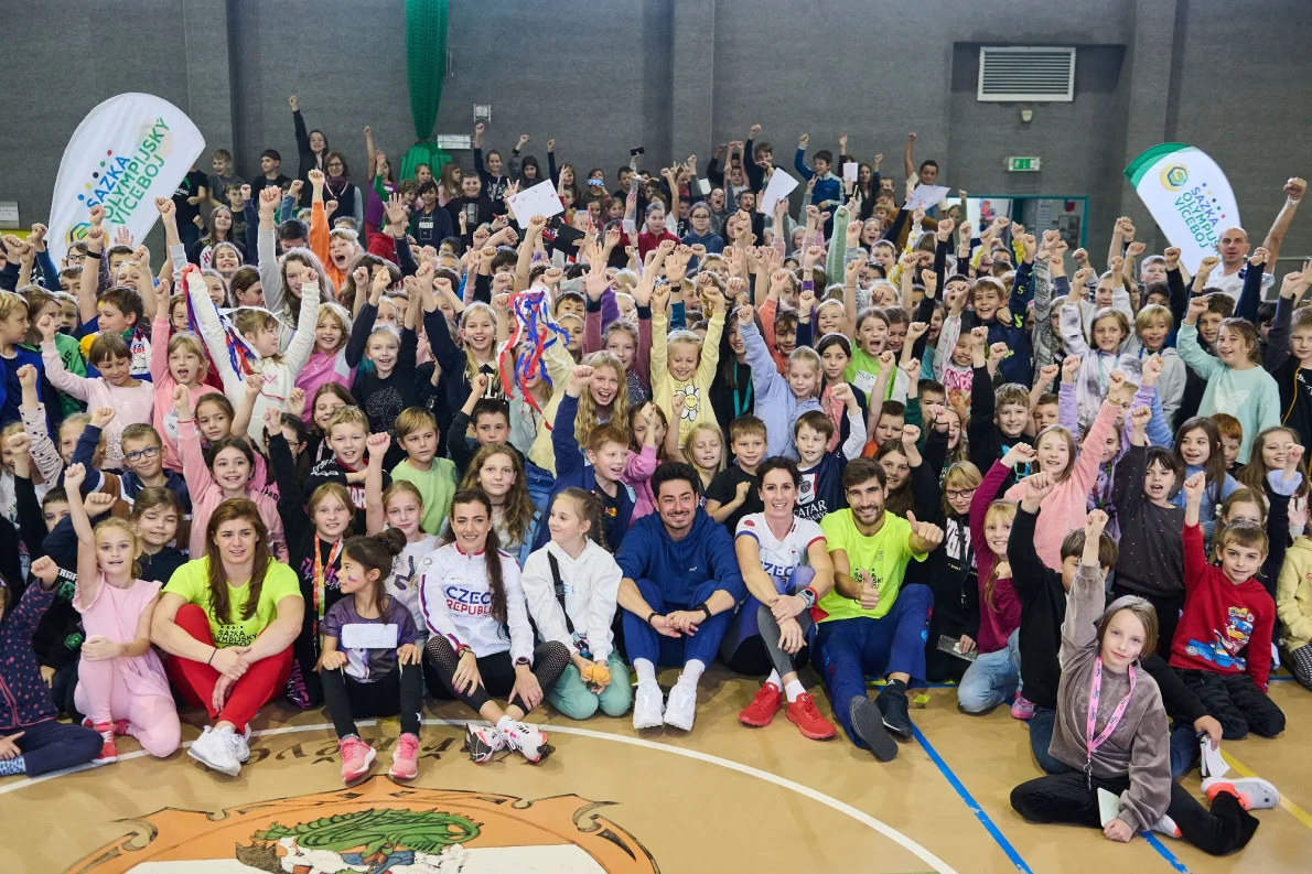 Magie Olympijského tréninku! Školáky rozhýbali elitní sportovci i Mirai