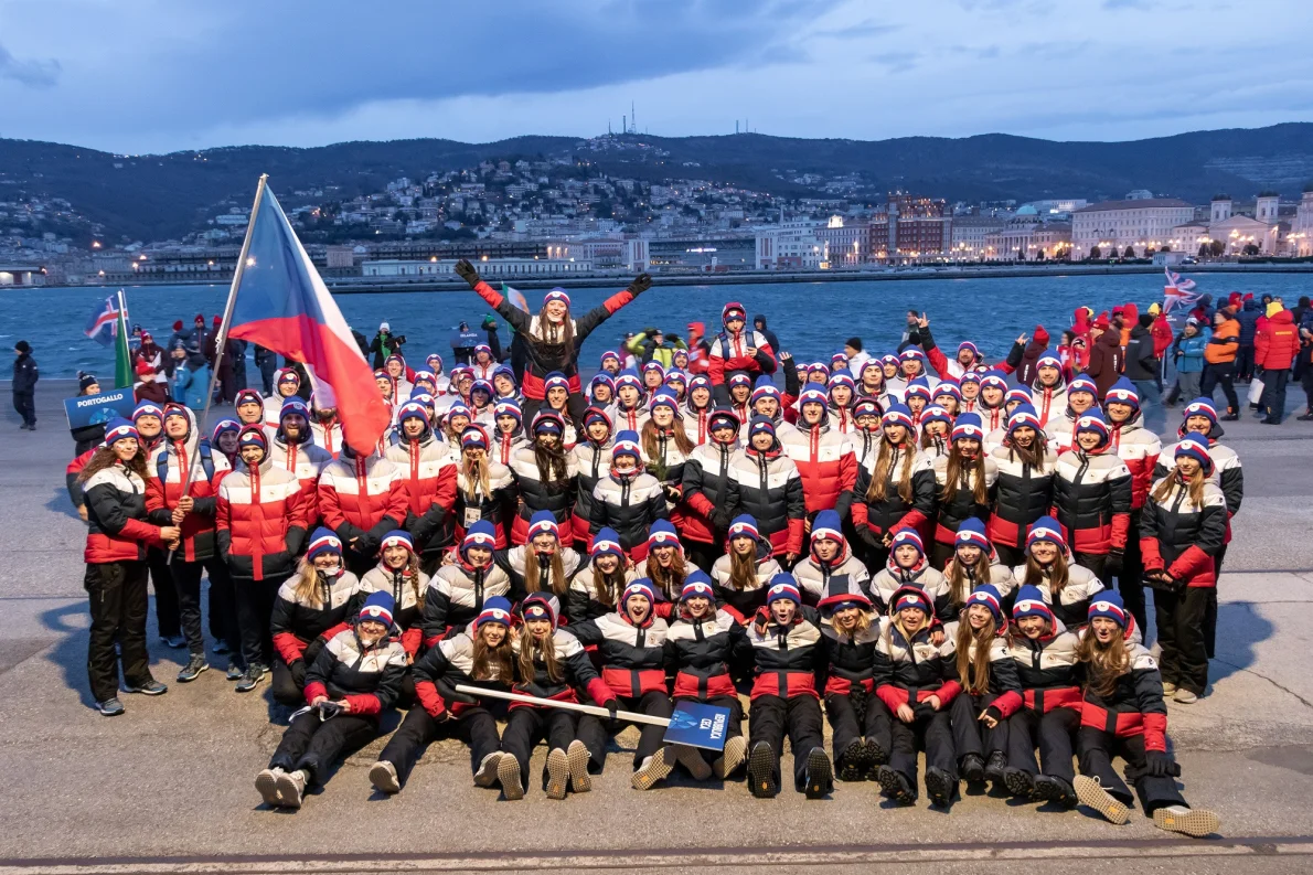 Studený vítr i skvělá atmosféra. Evropská mládežnická olympiáda začala