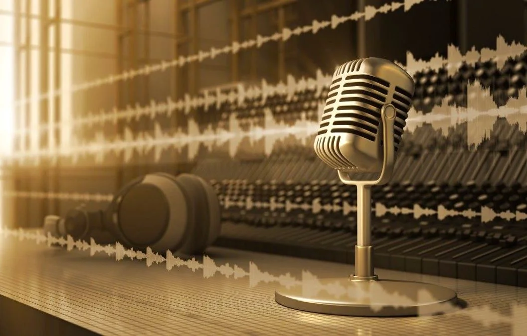 Co si pustit do uší? Přinášíme vám přehled nejnovějších podcastů o sportu
