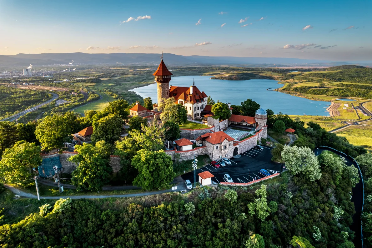 Už se to blíží! Olympijský festival u jezera Most bude slavnostně zahájen 25. července. Areál se otevře druhý den