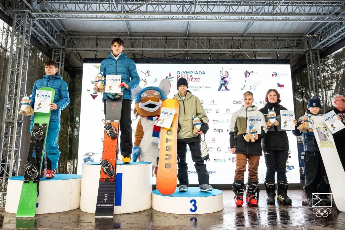Bronzový medailista Volopich září na snowboardu. K úspěchům mu pomáhá i rivalita se sestrou
