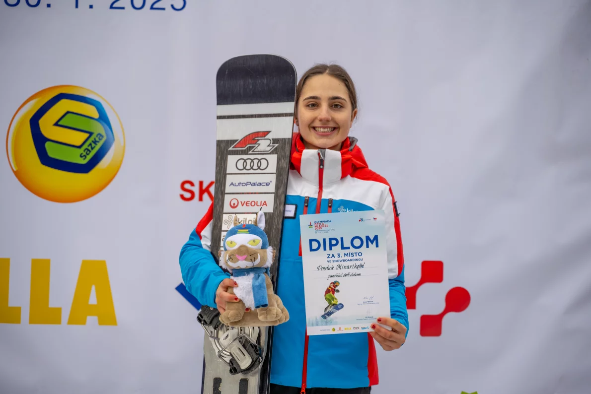 Sourozenecká magie! Dvě třetí místa den po sobě přivezli Kryštof a Vendula Minárikovi ze snowboardingu