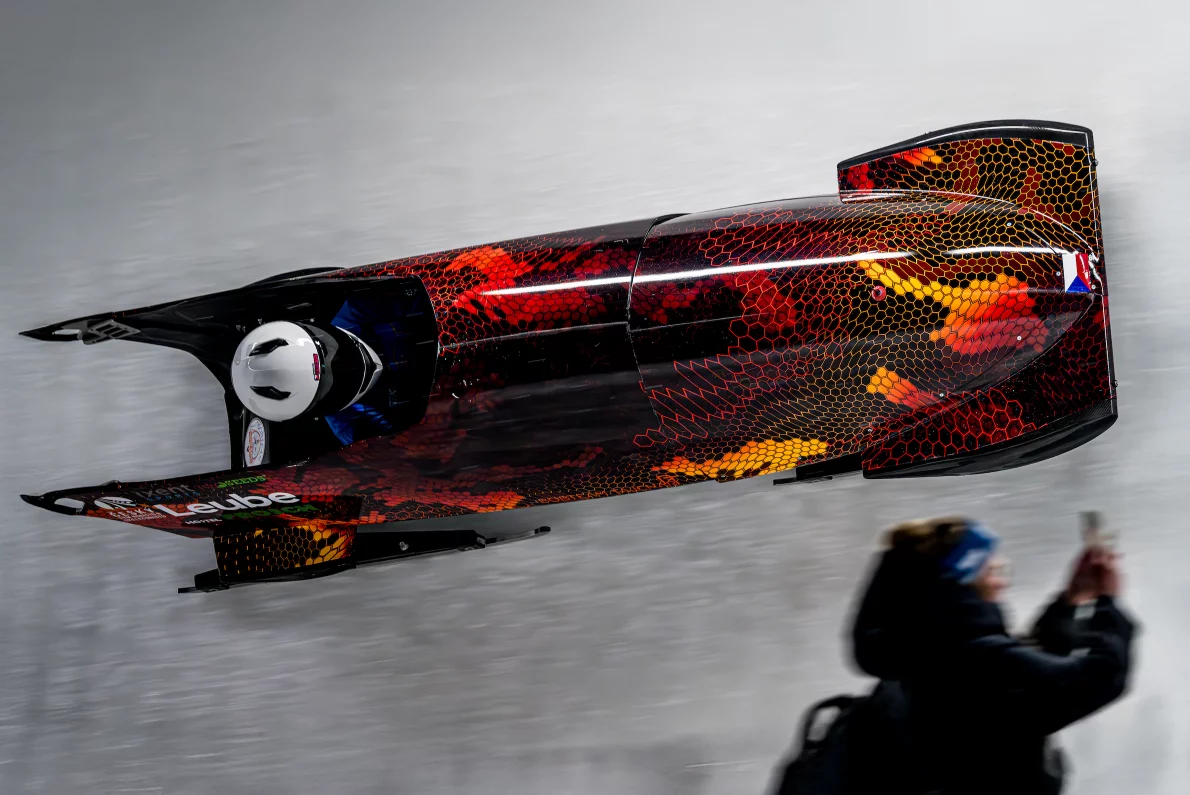 Na včele vzhůru k olympiádě! Adrenalin žene bobistku Tajcnarovou vpřed