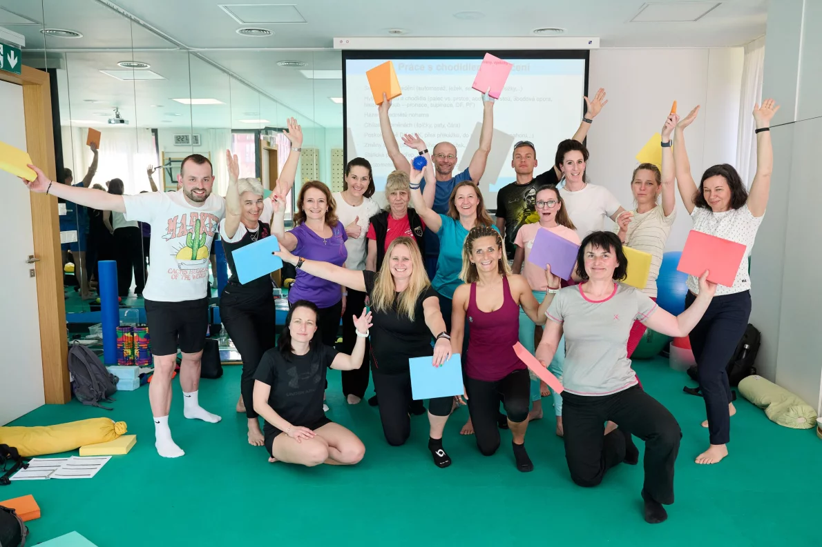 Další várka vzdělávání! Tělocvikáři z Olympijského víceboje na seminářích pohybového a mentálního rozvoje
