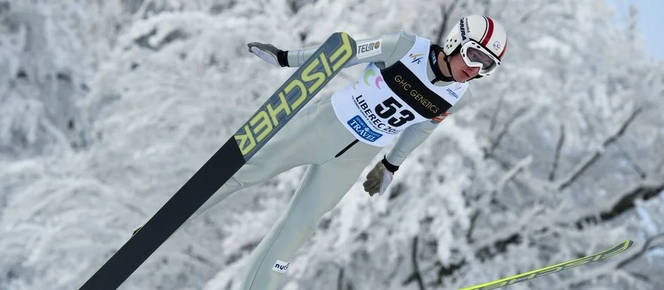 YOG 2012, den osmý: Stříbro pro skikros, skokani osmí, biatlonová štafeta dvanáctá