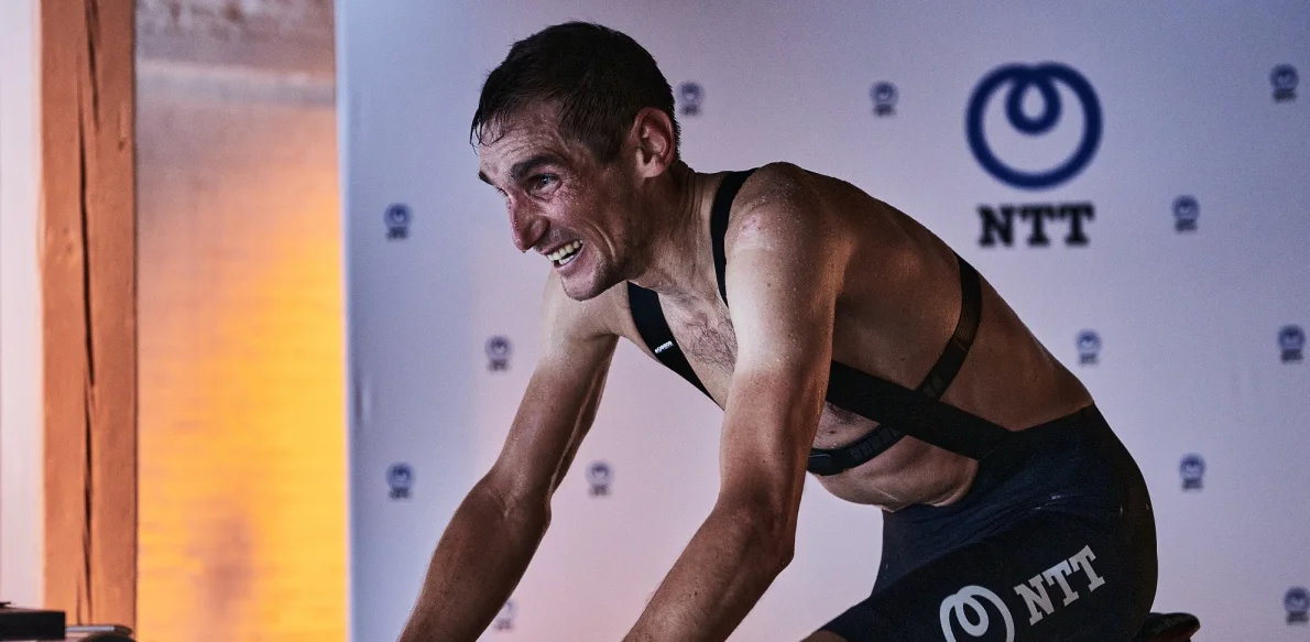 Nezlomní olympionici: Být vděčný! Cyklista Kreuziger závodí virtuálně